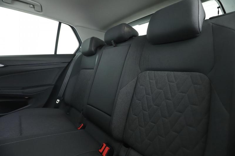 Volkswagen Golf VIII 1.5 eTSI Evo2 Vw Edition Dsg7 116 ch