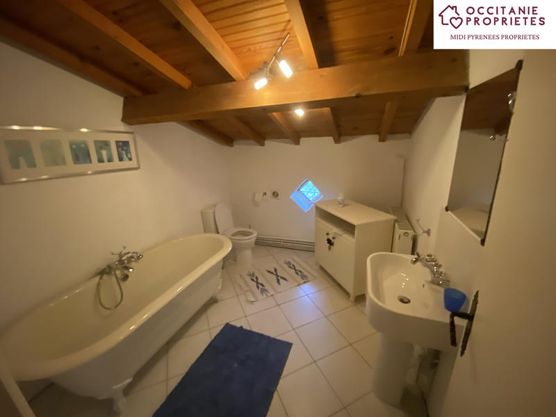 Maison - 163 m² - 5 pièces