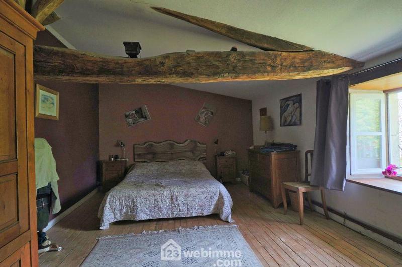 Maison - 295 m² - 11 pièces