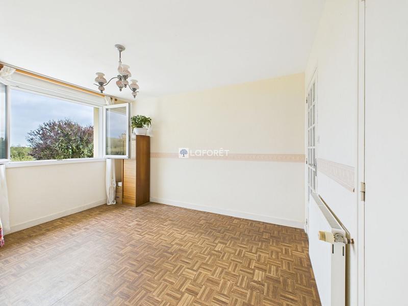 Maison - 191 m² - 8 pièces