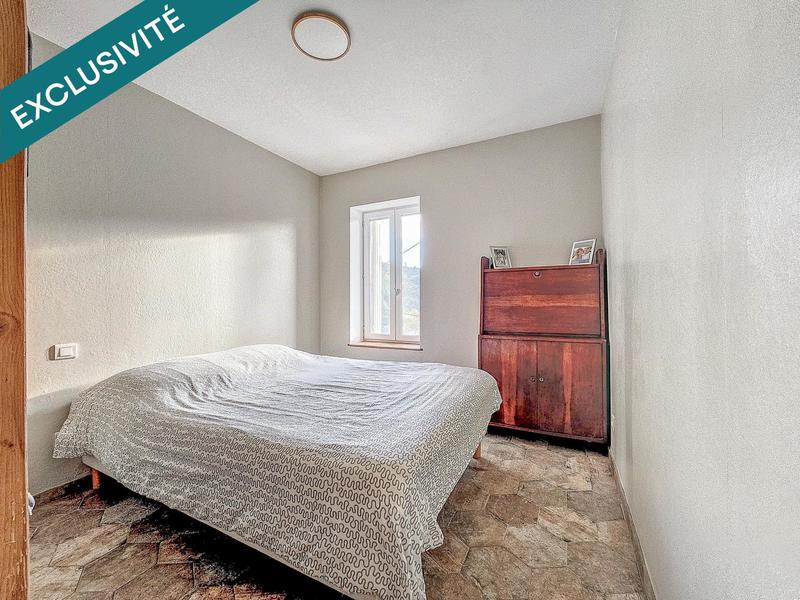 Maison - 140 m² - 3 pièces