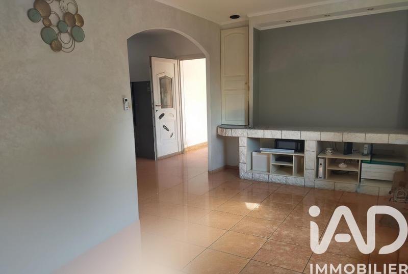 Maison - 267 m² - 5 pièces