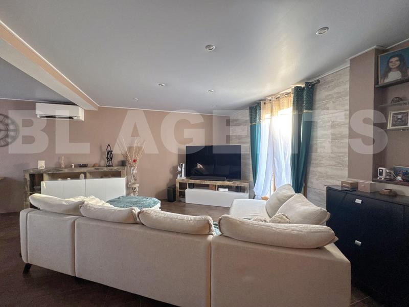 Maison - 157 m² - 6 pièces