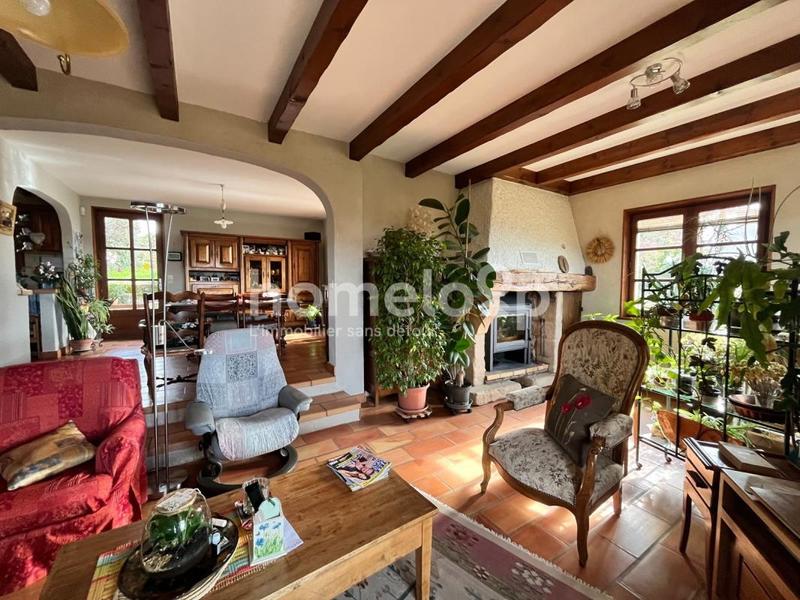 Maison - 140 m² - 6 pièces