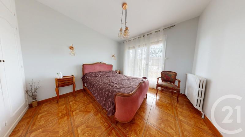 Maison - 121 m² - 4 pièces