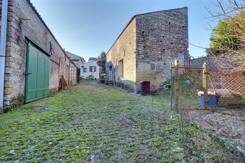 Maison de village - 160 m² - 5 pièces