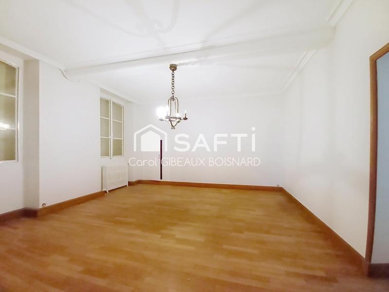 Maison de maîtres - 419 m² - 14 pièces