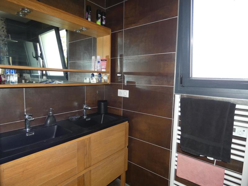 Maison - 121 m² - 5 pièces