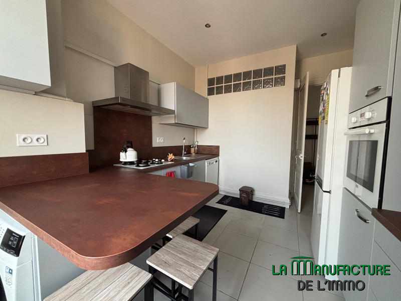 Appartement - 82 m² - 4 pièces