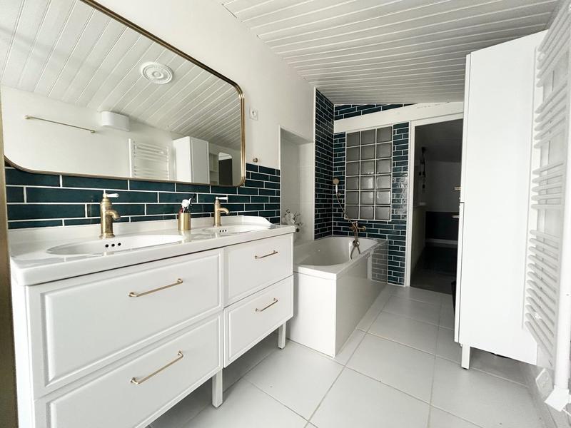 Maison - 117 m² - 3 pièces