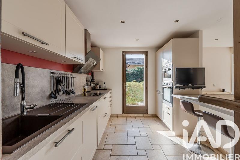 Maison - 175 m² - 6 pièces