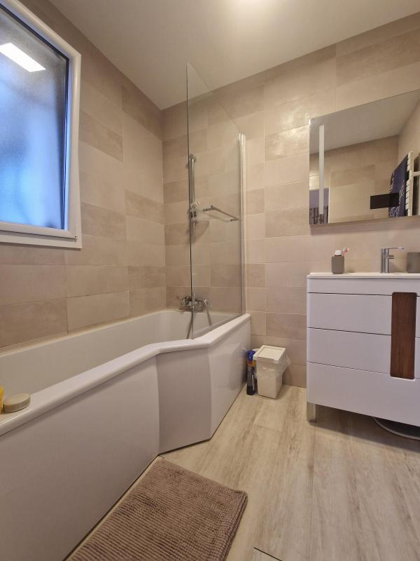 Maison - 147 m² - 5 pièces