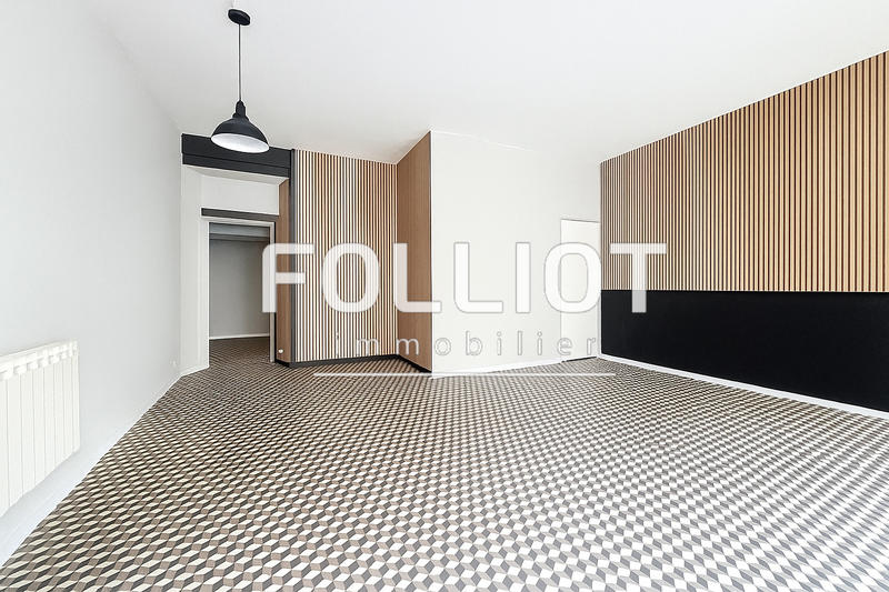 Local commercial - 57 m² - 2 pièces