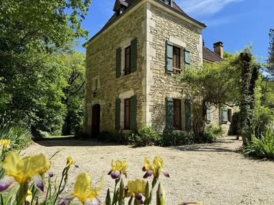 Maison traditionnelle - 135 m² - 5 pièces