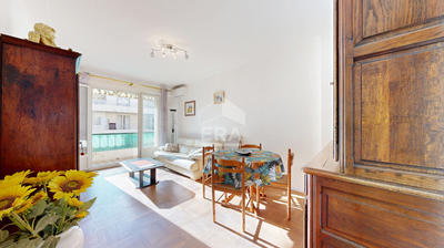 Appartement - 79 m² - 3 pièces