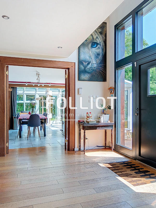 Maison - 189 m² - 6 pièces