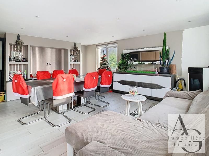 Maison traditionnelle - 86 m² - 5 pièces