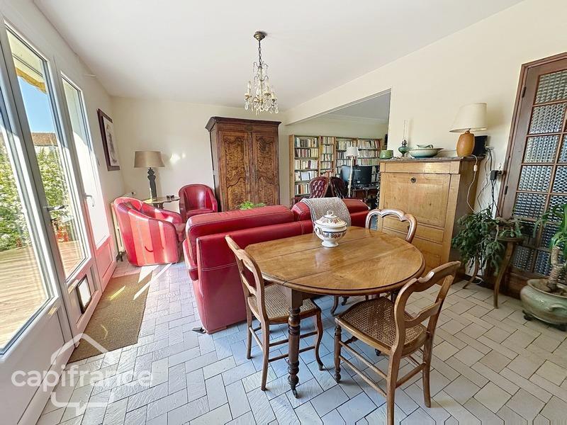 Maison - 151 m² - 6 pièces