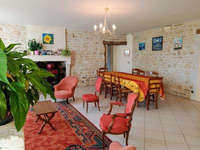 Propriété - 313 m² - 13 pièces