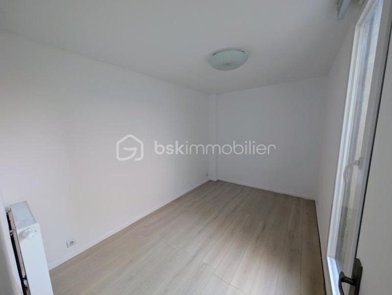 Appartement - 77 m² - 3 pièces