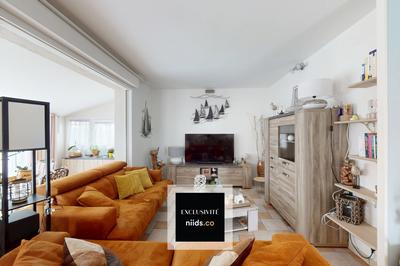 Maison - 143 m² - 7 pièces