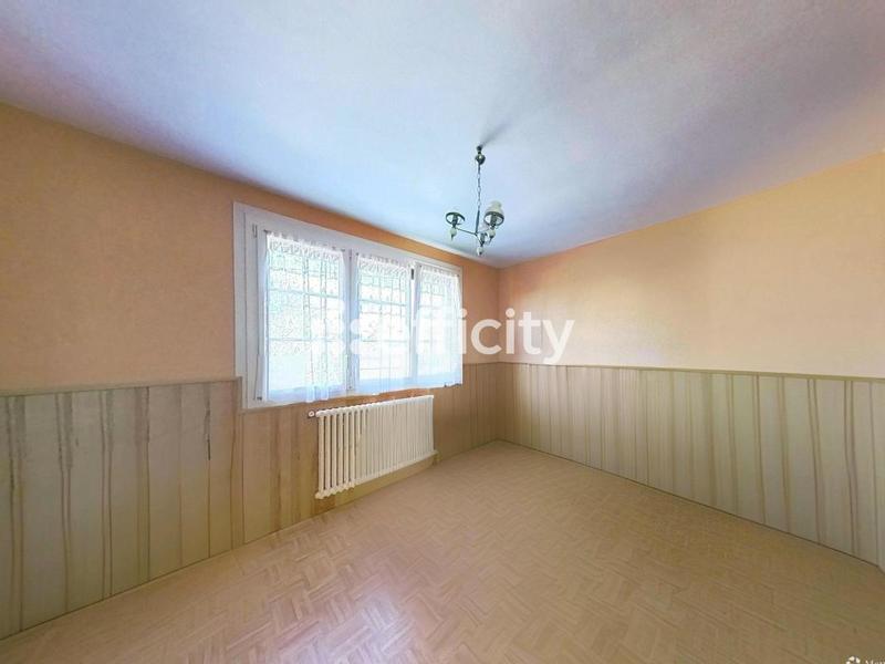 Maison - 103 m² - 6 pièces