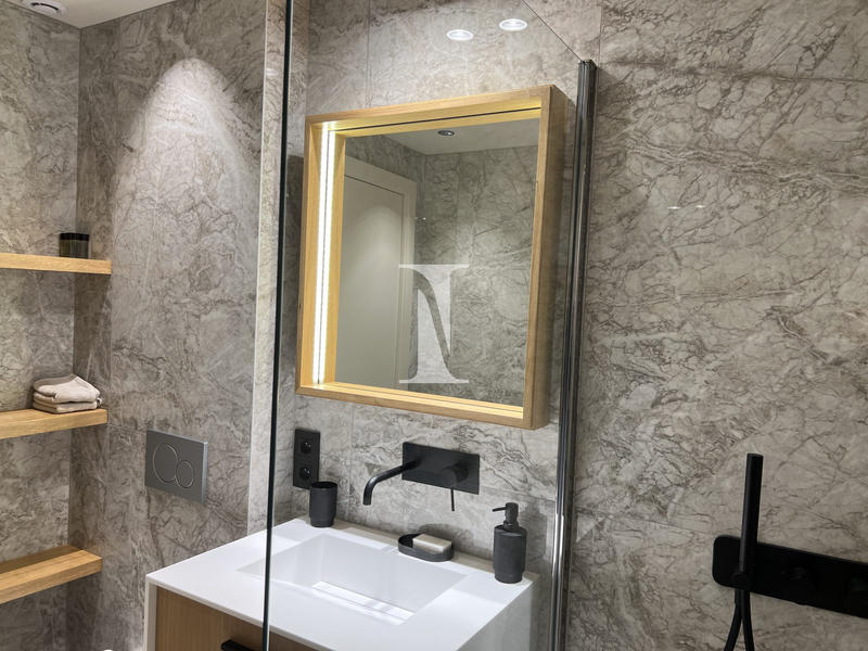 Appartement - 90 m² - 3 pièces