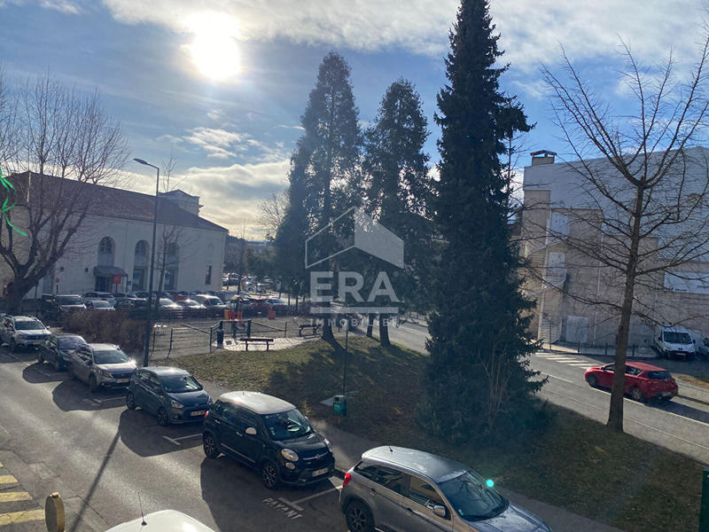 Appartement - 94 m² - 4 pièces