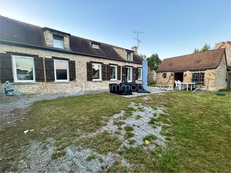 Maison ancienne - 109 m² - 6 pièces