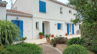 Villa - 206 m² - 11 pièces