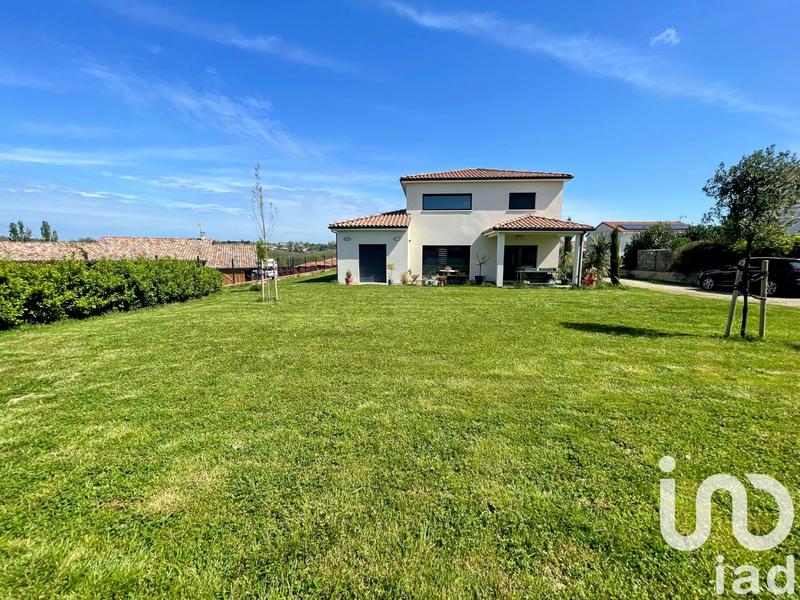 Maison - 150 m² - 5 pièces