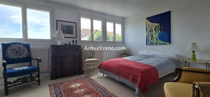 Maison - 200 m² - 6 pièces