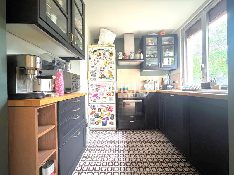 Appartement ancien - 112 m² - 5 pièces