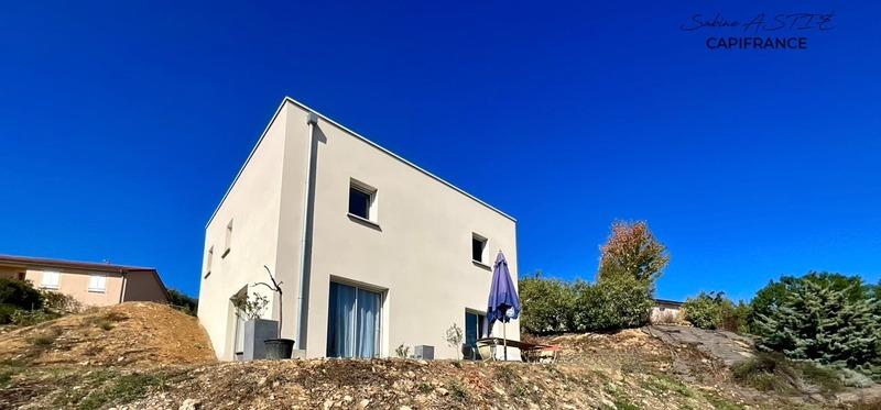 Maison - 144 m² - 6 pièces