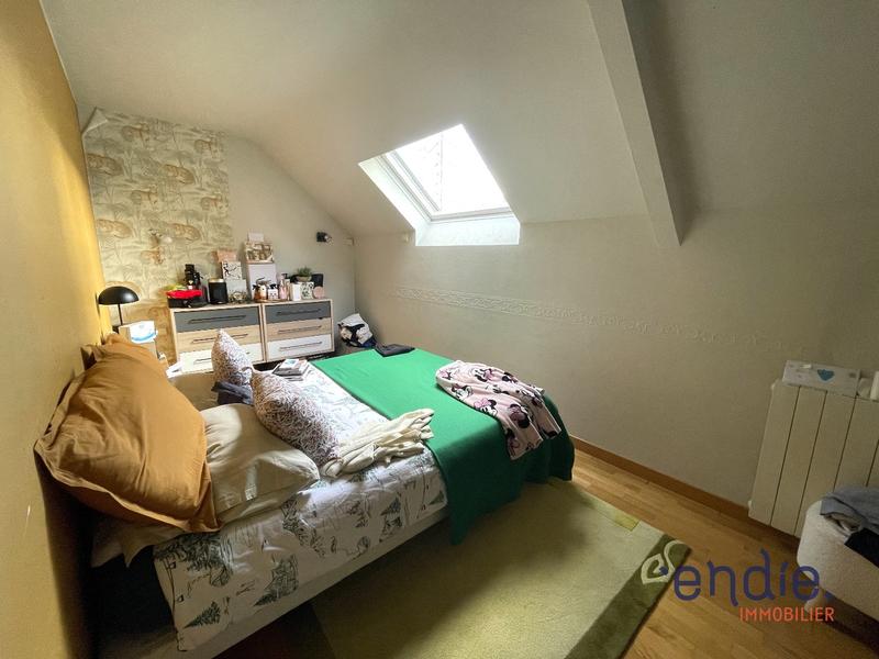 Maison - 121 m² - 6 pièces