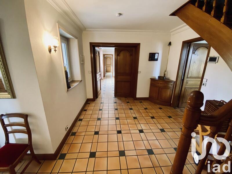 Maison - 178 m² - 7 pièces