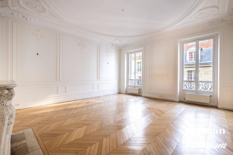 Appartement - 165 m² - 6 pièces