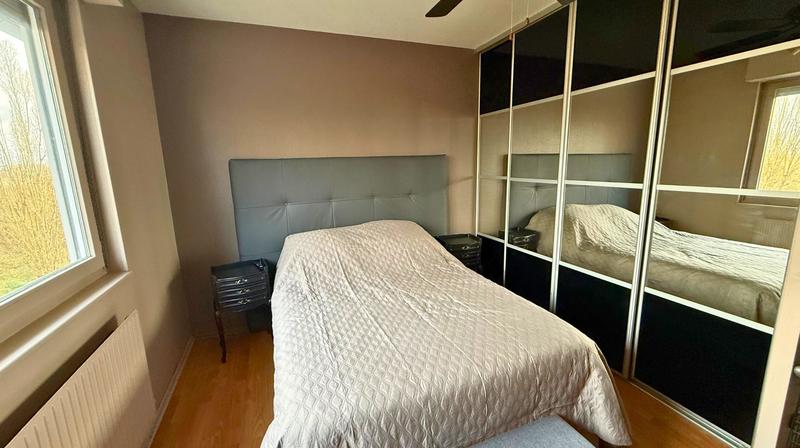 Appartement - 77 m² - 3 pièces