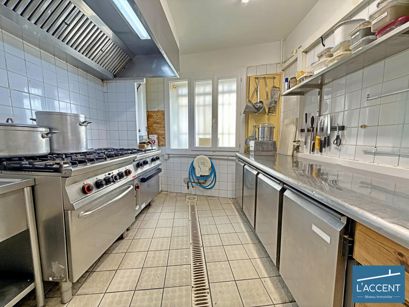 Fonds de commerce - 110 m²