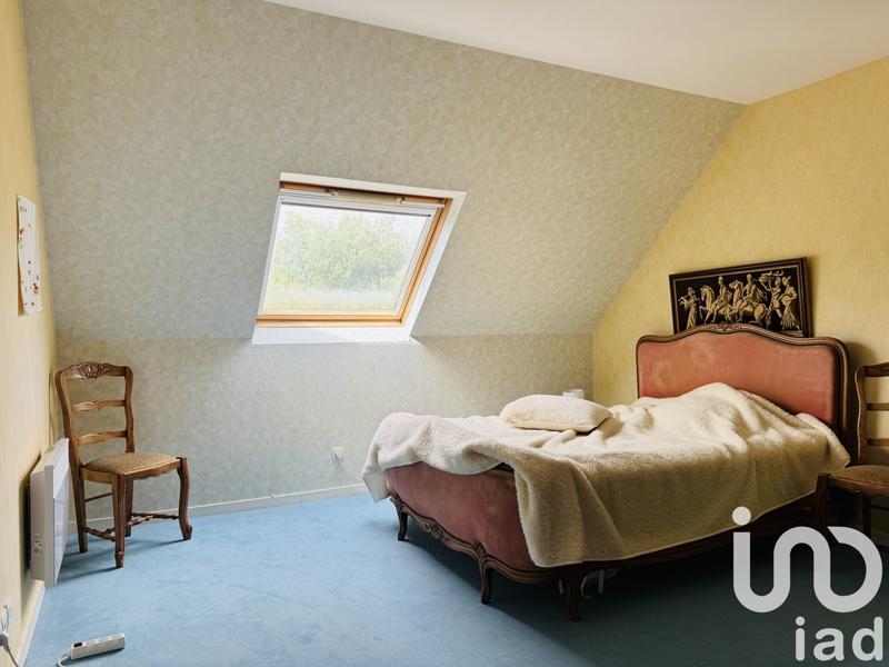 Maison - 210 m² - 7 pièces