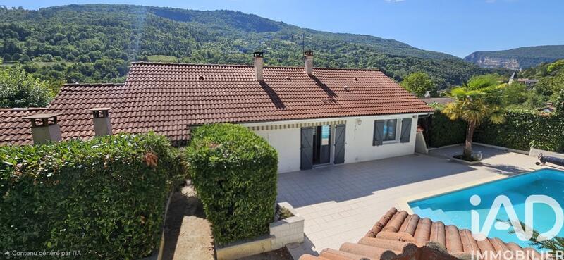 Maison - 122 m² - 6 pièces