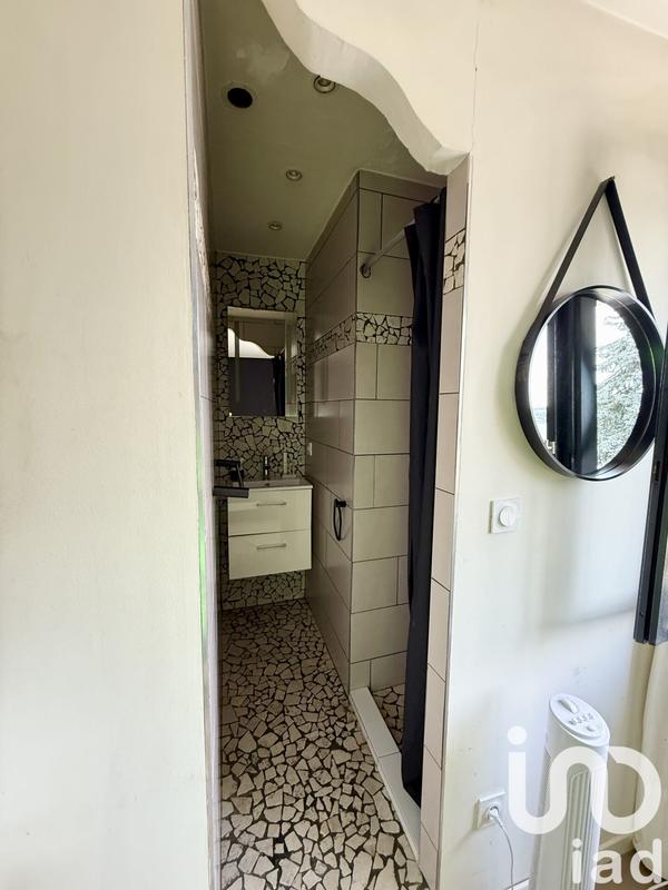 Maison - 203 m² - 5 pièces