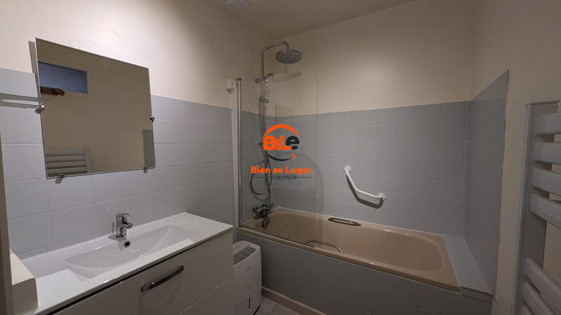 Maison - 98 m² - 3 pièces