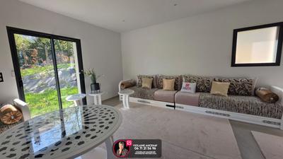 Maison - 364 m² - 9 pièces