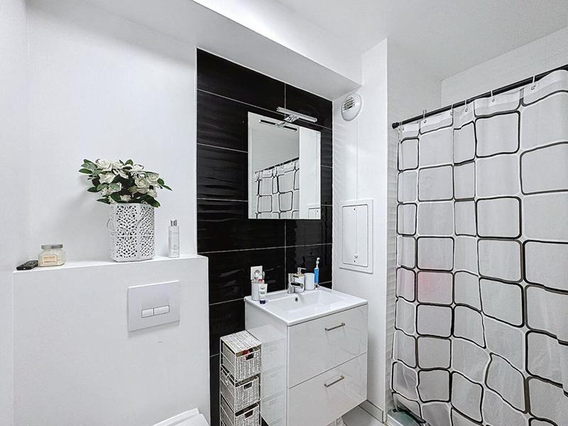 Appartement - 94 m² - 5 pièces