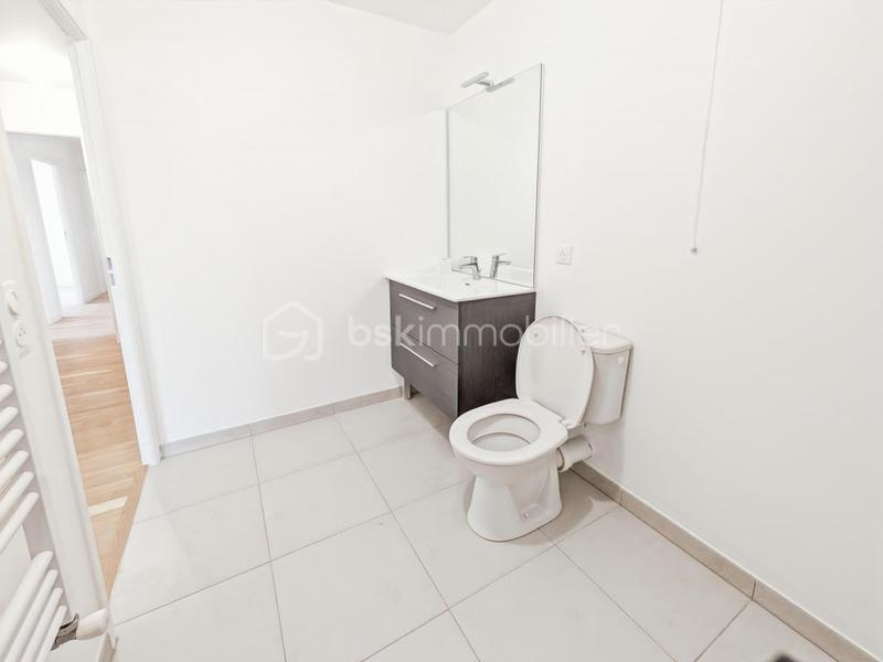 Appartement - 85 m² - 4 pièces