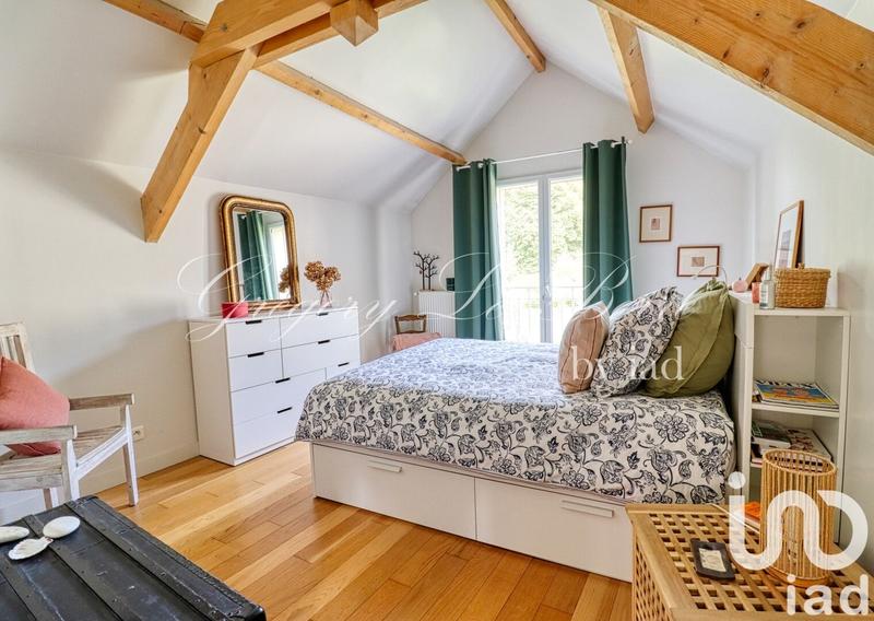 Maison - 171 m² - 7 pièces