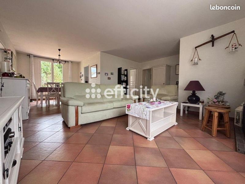 Maison - 115 m² - 4 pièces