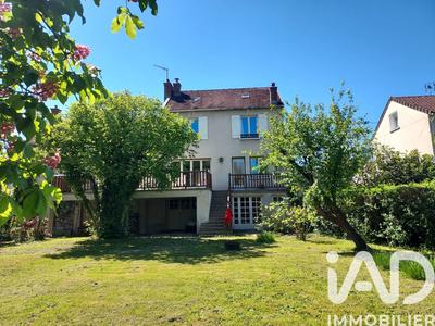 Maison - 168 m² - 6 pièces