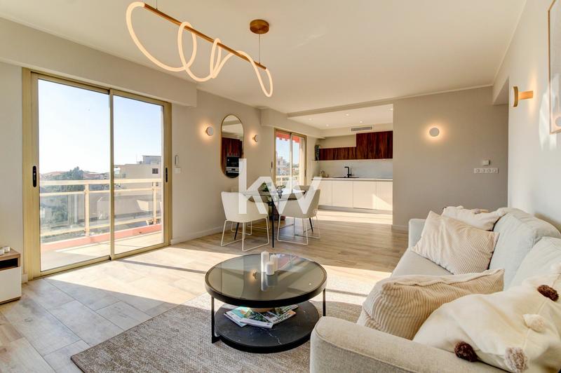 Appartement - 89 m² - 4 pièces